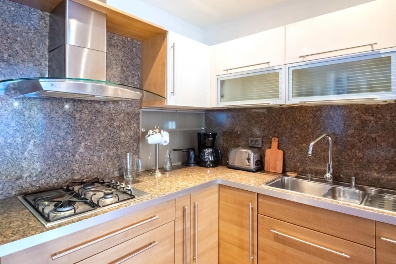 Flat With Terrace Near Istiklal Street Istambul Exterior foto